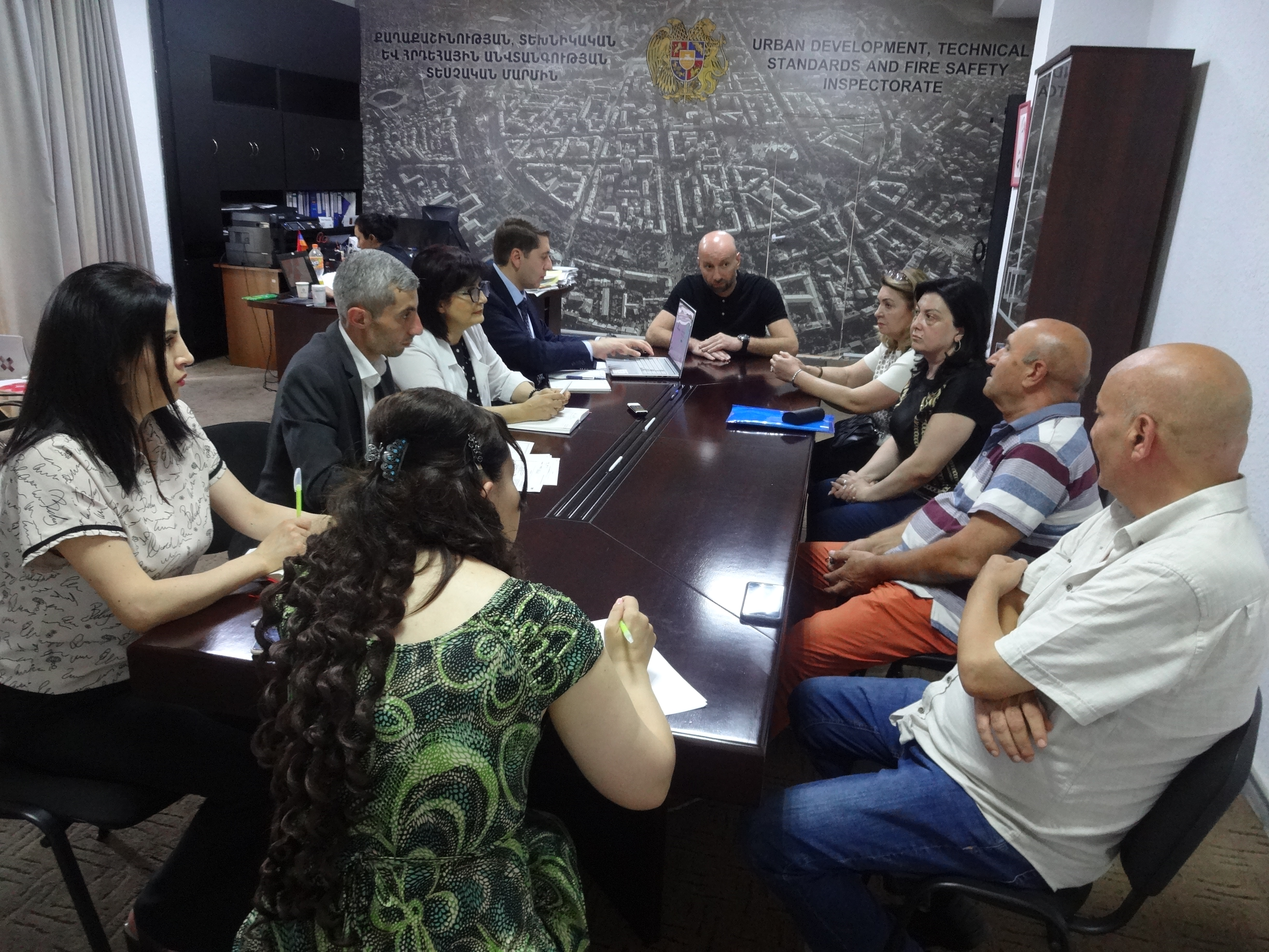  News photos/Qaghaqacineri ndunelutyun hulis/3.JPG